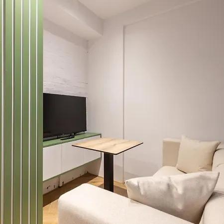 Vater Apartment *